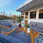 Neues Hausboot Fuer 4 Personen Mueritz Und Plauer Lübz